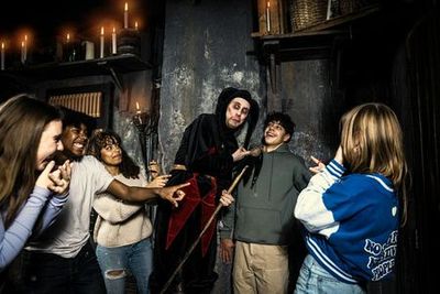 The Amsterdam Dungeon & 1 Hour Canal Cruise: Combo Ticket - photo 4