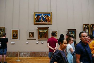 Louvre Museum: Fast Track Ticket + Hosted Access to Mona Lisa - photo 3