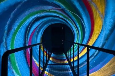 House of Attractions: Glass Maze, 7D Cinema Ride & Vortex Tunnel Entry - photo 3