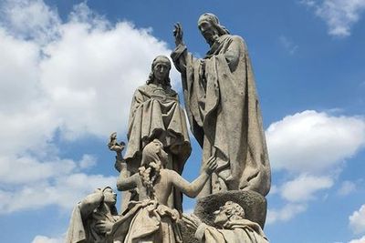 Charles Bridge with Mobile Guide, Tower Admission & Optional VR Experience - photo 4