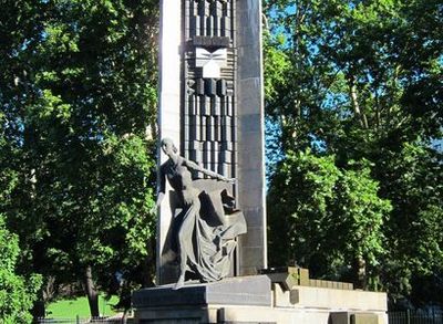 El barrio de la Recoleta de Buenos Aires: el legado de Evita y los grandes de la nación - photo 4