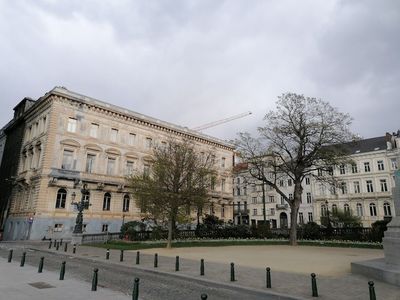 Brussels: Autoworld Ticket & City Highlights Audio Tour - photo 4