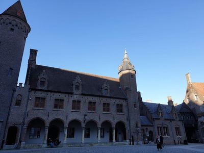 Brugge: Groeninge Museum Ticket & City Highlights Audio Tour - photo 3