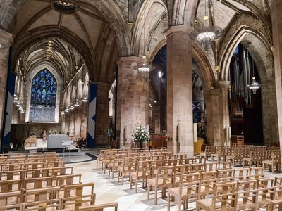 Edinburgh Sightseeing Tour with The Edinburgh Dungeon Ticket - photo 4