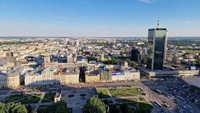 Warsaw's Old Town: A Journey Through History - photo 3