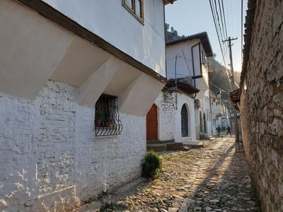 Berat: Timeless Tales Audio Tour - photo 4