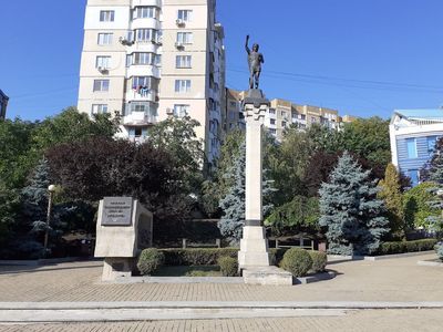 Chisinau: Historic Highlights Audio Tour - photo 3