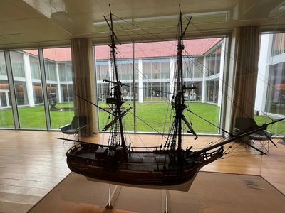 Bergen: University District Exploration Audio Tour - photo 3