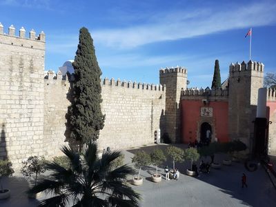 Sevilla: Mysteries Unveiled Audio Tour - photo 4