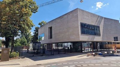 Karlsruhe: Timeless Beauty Audio Tour - photo 3