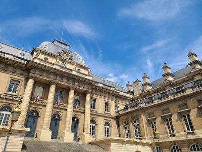 Uncover Secrets with the Île de la Cité In-App Audio Tour - photo 4