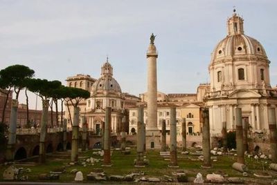 Explore Rome's Heart: In-App Audio Tour of Ancient Relics - photo 4
