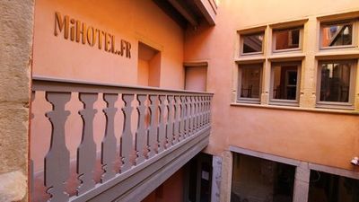 Lyon: Historical Labyrinth Audio Tour - photo 4