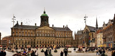 Amsterdam: Royal Palace Ticket, Audio Tour & City Walk
