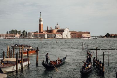 Venice: Self-Guided Walking Audio Tour with a Local