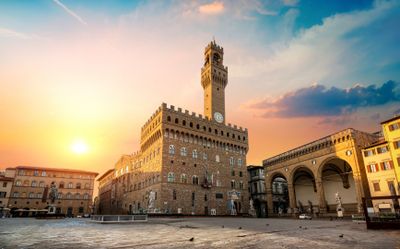 Mini Walking Tour in Florence: Explore Piazza della Signoria