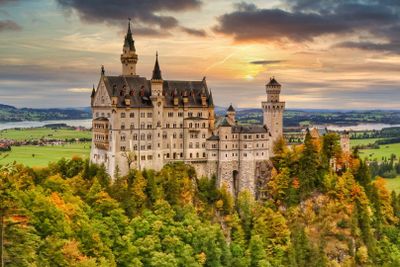 Bavarian Castles: Neuschwanstein and marvelous Alps Self-Guided Tour