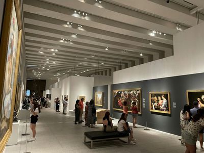 Royal Collections Gallery Madrid: Entry Ticket + Digital Royal Guide - photo 2