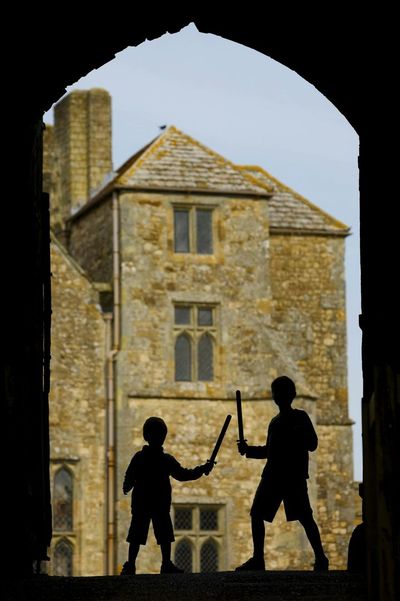 Carisbrooke Castle: Entry Ticket - photo 2