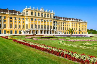 Vienna: City Tour with Skip The Line Entry to Schönbrunn Palace - photo 2