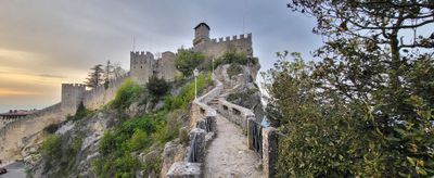 San Marino: Audioguida attraverso l’antica terra della Libertà