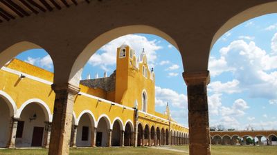 Izamal: A Kaleidoscope of History Audio Tour - photo 2