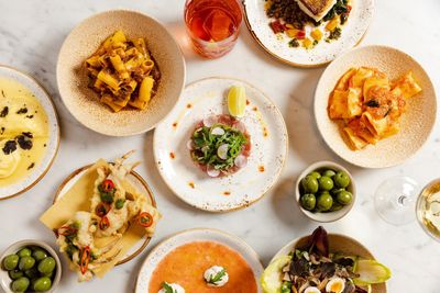 London Tour with Battersea Power Station Lift Ticket - photo 2