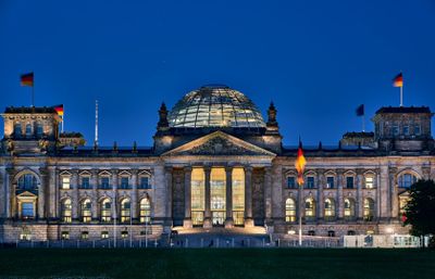 Berlin: Madame Tussauds Ticket & City Walk Audio Tour - photo 2