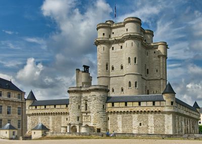 Paris: Chateau de Vincennes Historical Audio Tour