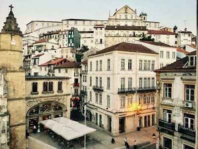 Coimbra: Cloisters & Gardens Medieval Audio Tour