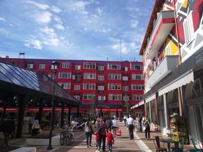 Tirana: Historical Landmarks & Gardens Audio Tour - photo 2