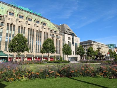 Dusseldorf: Architectural Marvels Audio Tour - photo 2