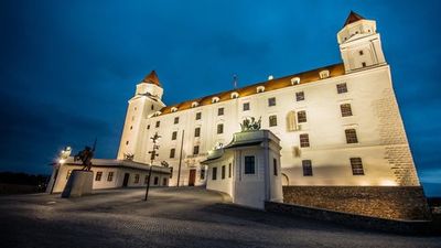 Bratislava: Historic Old Town & Castle Audio Tour — photo 3