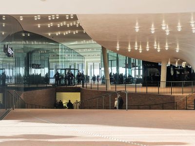 Hamburg: Elbphilharmonie Plaza Ticket & HafenCity Audio Tour - photo 3