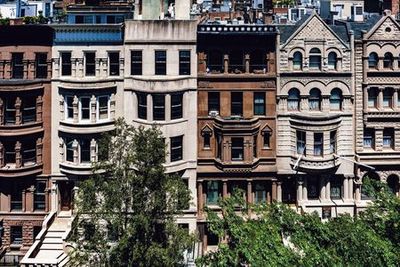 New York City: Guggenheim & Carnegie Hill Audio Tour - photo 4