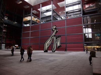 Madrid: Reina Sofia Museum Entry Ticket - photo 4