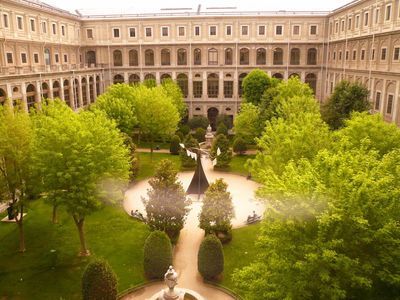 Madrid: Reina Sofia Museum Audio Tour - photo 3