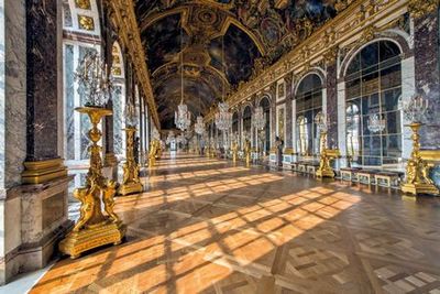 Versailles & Gardens: The Treasures of the French Monarchy - photo 3