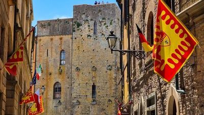 Volterra: Echoes of Medieval Majesty Audio Tour - photo 3