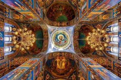 血泊中的救世主:了解历史并参观教堂装饰 - photo 4