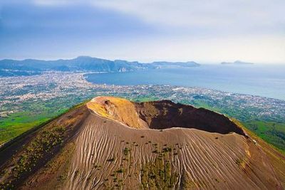 Mount Vesuvius: Skip The Line Ticket + Roundtrip from Naples - photo 4