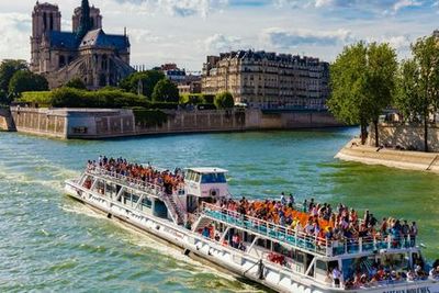 Catacombs of Paris Entry Ticket + Seine River Cruise - photo 3