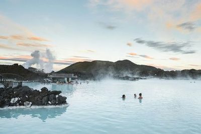 Blue Lagoon: Comfort Admission + Drink, Towel and Mud Mask - photo 4