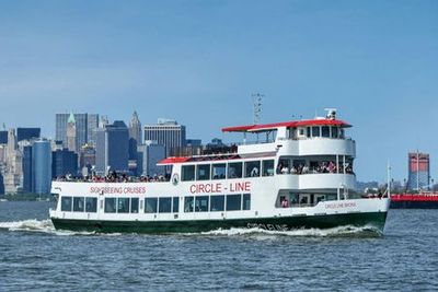 New York: 50-Min Liberty Super Express Downtown Sightseeing Cruise Ticket - photo 3