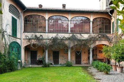 Morazzone: Casa Macchi Entry - photo 3