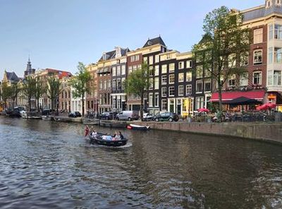 Amsterdam: Self-Guided Audio Walk Through Memory and Masterpieces - photo 4
