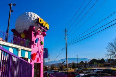 Crave Golf Club: Entry Ticket - photo 3