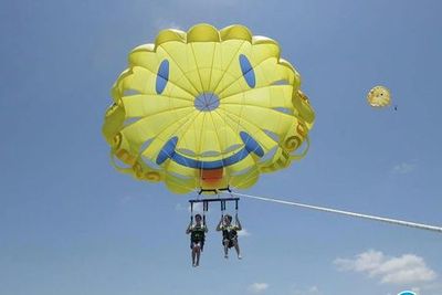 Cancún: Parasailing Open Date Ticket - photo 3