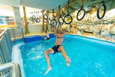 Аквашоу: вход в крытый аквапарк - photo 4