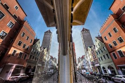 Regensburg: Selbstgeführter Audiowalk durch die Altstadtpoesie - photo 4